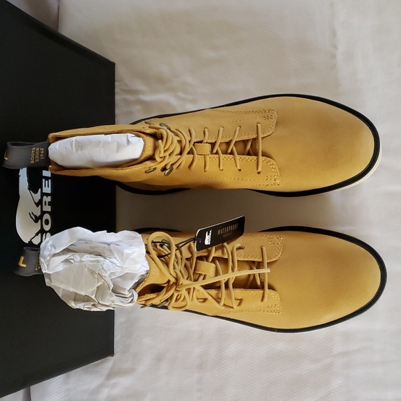 NEW Sorel Hi-Line Lace-Up Boots - Picture 6 of 13